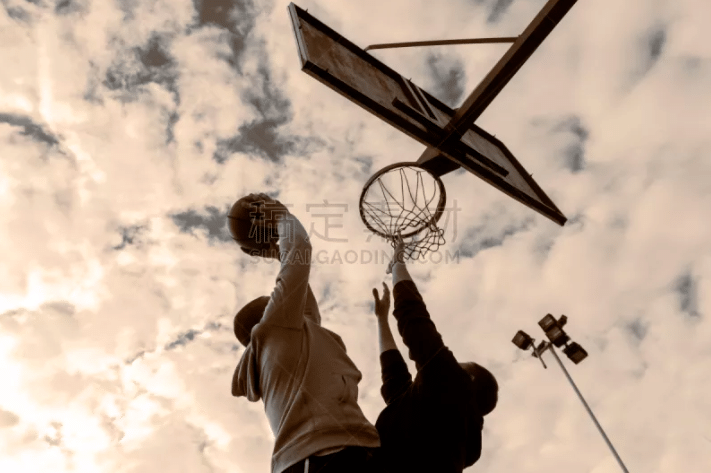 米体：路易斯-恩里克表现低迷，对阵比萨或成他的最后机会