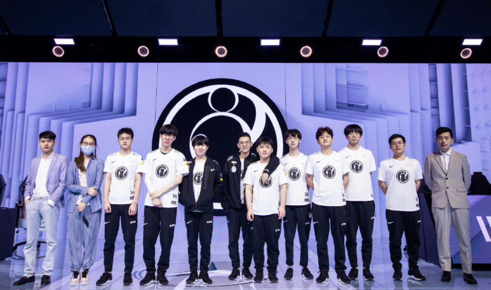 琐事爆发的 琐事爆发的