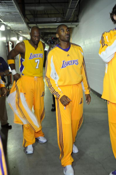 地位变得相 地位变得相