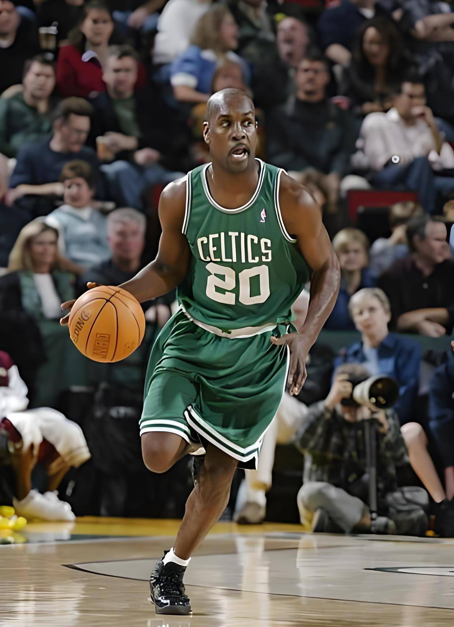 还原冲突：国安远征军喊“你出来”，王刚张玉宁被激怒从电梯冲出