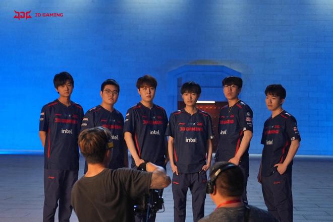 覃海洋：“蛙王”平静归来