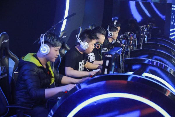 同一道亮丽 同一道亮丽