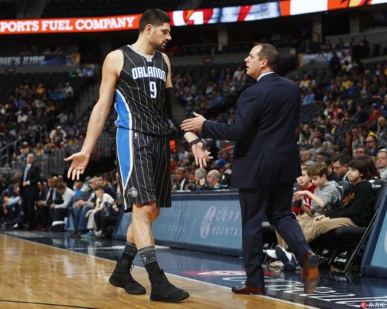 雷亚尔的防 雷亚尔的防